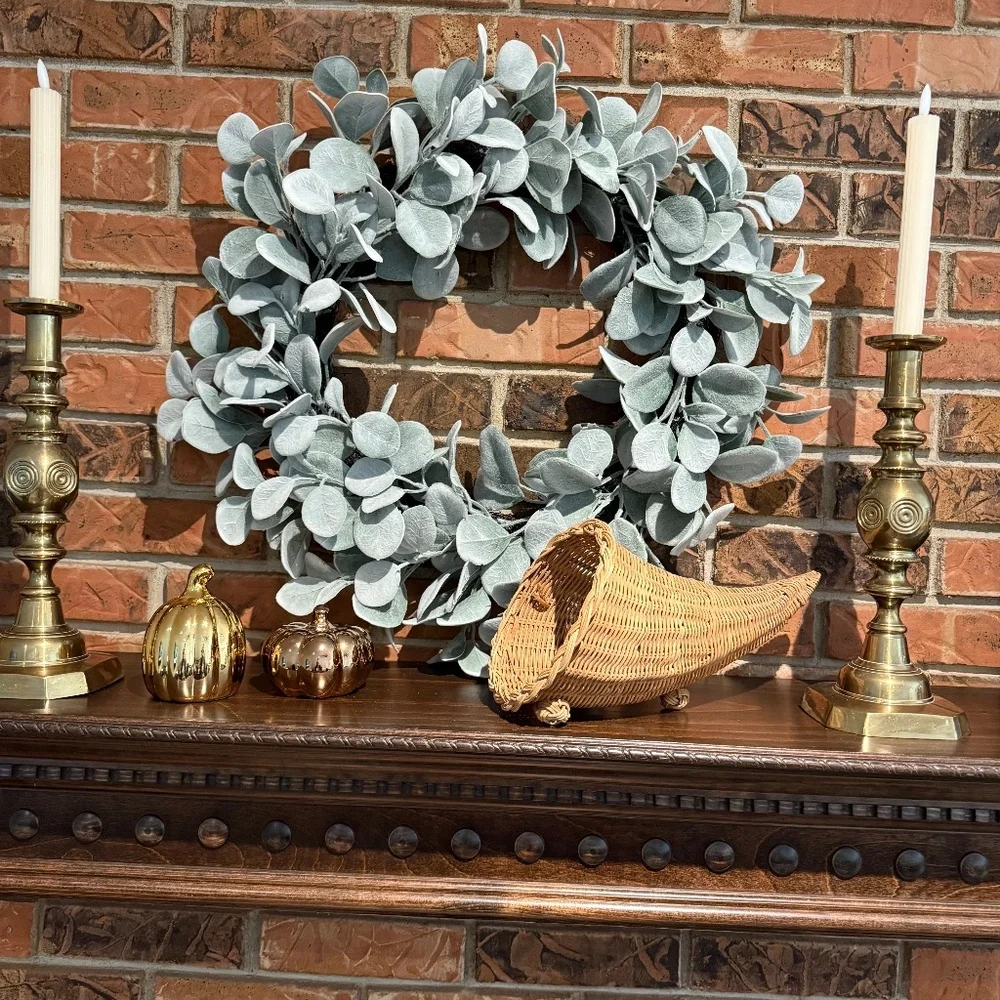 Vintage Woven Natural Fiber Wicker Horn-of-Plenty Cornucopia Basket Farmhouse